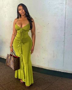 Grown Woman Fine Outfits, Brunch Outfits Black Women, Vaction Outfits, Fine Outfits, Outfits Black Women, Brunch Outfits, Fancy Fits, Ball Gowns Evening