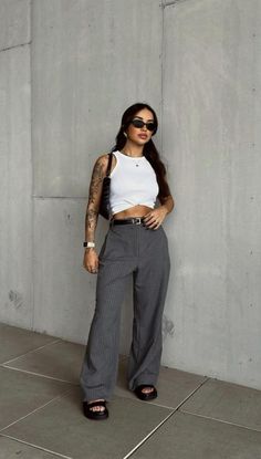 Look by Ianca Lopes Streetwear Going Out Outfit, Optical Illusion Dress, Cute Edgy Outfits, Festival Outfits Rave, Outfits Edgy, Classic Streetwear, Fresh Outfits, Mia 3, Illusion Dress