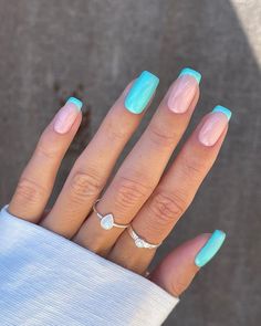 Turquoise Colored Nails, Turquoise French Tip Nails Short, Summer Color Nails Gel, Country Concert Nails Simple, Nail Inspo Squoval Short, Nail Designs Summer Square, Western French Tip Nails, Rodeo Nails Westerns, Aruba Nails