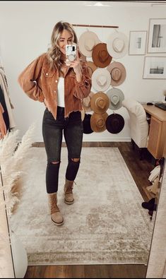 Cute Fall Inspired Outfits, Fall Layering Outfits Women, Boho In Winter Outfit, Fall Outting Outfits, 68 Degree Weather Outfit Work, Nashville Inspired Outfits Winter, Plaid Winter Outfits For Women, Call Outfits 2023 Casual, Burgundy Shacket Outfit