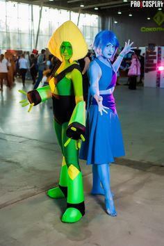 Peridot and Lapis (Steven Universe) Cosplay by Sioxanne Peridot Cosplay, Lapis Cosplay, Lapis Steven Universe, Steven Universe Costume, Peridot And Lapis, Cartoon Cosplay, Steven Universe Comic