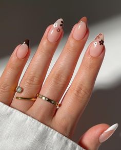 #springnails #marchnails #nailsartist #nailinspo #springnailinspo #springnails2024 #pastelnails #flowernails #biabnails #shortnailinspo #fruitnails #flowernailart #thenailtechorg #showscratch #nailpromagazine #classicnails Simple Fall French Tip Nails, Hybrid Gel Nails Ideas, Short Nail Designs Almond, Barro Nails, Almond Style Nails, Proposal Nails Ideas, Lilac Nails, Hello Nails