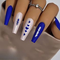 Nails Ideas Valentines Day, Valentines Nails Ideas, February Nails Ideas Valentines Day, Valentines Nails Designs, Cute Valentines Nails, February Nails Ideas, Nails February, Blue Stiletto Nails, Short Coffin Nails Designs