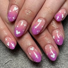 Disney Nails Summer, Universal Nail Designs, Subtle Disney Nails, Disney Nails Design, Disney Nails Acrylic, Cute Disney Nails, Vacay Nails