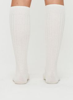 Knee high socks Ribbed design, Good stretch 100% cotton  Cold hand wash  For hygiene reasons, this item cannot be returned Stretch Cotton Hosiery, Comfortable Fitted Cream Socks, Casual Fitted Cotton Hosiery, Classic White Stretch Socks, Classic Cotton Socks For Winter, White Stretch Cotton Hosiery, Cream Knee-high Socks For Stocking Stuffers, Comfortable Cotton Socks, Classic Fitted Cotton Socks