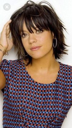 Bob Pixie Haircut, Short Bob Pixie, Bob Pixie, Hairstyles For Medium Length Hair Easy, Messy Short Hair, Updos For Medium Length Hair, Cute Hairstyles For Medium Hair, Hairstyles For Medium Length Hair