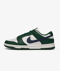 ACG Moc Nike X Travis Scott, Nike Skateboarding, Nike Sb Dunk Low Pro, Low Air Jordan 1, Nike Models, Dunks Nike, Sb Dunk Low, Nike Sb Dunks Low, Nike Shox