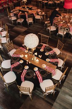 an overhead view of a banquet hall with tables and chairs set up for formal function