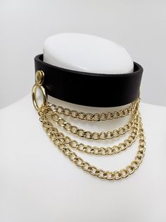 Gothic Metal Choker For Concerts, Punk Style Gold Jewelry With Adjustable Chain, Punk Gold Chain Jewelry, Alternative Style Black Metal Choker, Gold Punk Jewelry With Adjustable Chain, Black Metal Alternative Style Choker, Gothic Chain Choker For Concerts, Black Metal Choker For Alternative Fashion, Punk Style Black Metal Chain Necklace