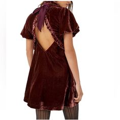 Free People Velvet Smocked Open Back Tunic Mini Dress Fit & Flare Mock Ruffled Neck Short Puffed Sleeves Tunic Length Color: Chocolate Brown With Plum Lining New With Tags Msrp $168 Size Xs Pit To Pit 16.5 (Plus Stretch From Smocking) Length 33.5” Smoke & Pet Free Home We Ship Everyday Free People Sweater Dress, Gum Drop, Lace Tunic Dress, Free People Velvet, Nordstrom Women, Velvet Mini Dress, Color Chocolate, Free Dresses, Mini Velvet Dress