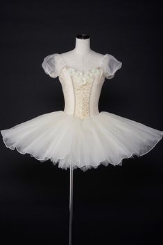 a white tutu skirt on a mannequin