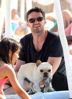 Hugh and Ava playing with Dali at swimming pool High Jackman, Hugh Jackman Images, Dog Quiz, Rottweiler Breeders, German Rottweiler, Celebrity Dogs, National Pet Day, Famous Dogs, Pet Day