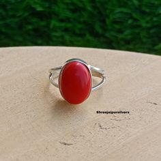 Oval Coral Gemstone 925 Silver Ring - Handmade Cut Band Boho Jewelry - Unique Design Red Stone Engagement Christmas Gift Material: 925 Sterling silver Jewelry type: Ring Material Colour: Silver Ready To Ship ships worldwide from India 925 stamped Handmade item Coral Gemstone, 925 Silver Ring, Unique Jewelry Designs, Jewelry Unique, Stone Engagement, Silver Rings Handmade, Quartz Ring, Red Stone, 925 Silver Rings