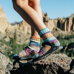 Solmate Socks, Sandals With Socks, Granola Style, Granola Aesthetic, Granola Girl Aesthetic, Grass Stains, Cozy Outfits, Fitness Style, Personal Aesthetic