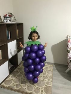 Fancy Dress Ideas For Kids Homemade, Grape Costume, Fancy Dress Ideas For Kids, Fruit Fancy Dress, Baby Fancy Dress, Diy Costumes Kids, Homemade Halloween Costumes