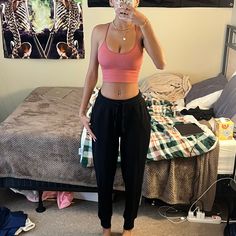 Never Worn, Tag Still On Fitted Black Bottoms For Leisure, Black Fitted Leisure Bottoms, Fitted Black Sweatpants For Loungewear, High Waist Black Joggers For Loungewear, Leggings And Tank Top, Zendaya Maree Stoermer Coleman, Cute Gym Outfits, Gym Outfits, Black Sweatpants