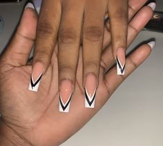 Creative French Tip Nails Short, Creative French Tip Nails, Black French Tip Toes, French Tip Nails Short, French Tip Toes, Aqua Nails, French Manicure Nails