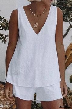 Olivia Mark - Chic Sleeveless V-Neck Two-Piece Ensemble for Effortless Everyday Elegance Summer Matching Sets, Sleeveless Suit, Solid Tank Tops, Cotton Suits, Summer Set, Loose Outfit, Casual Tank Tops, Casual Outfit, Clothing Patterns