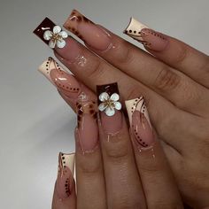 24pcs medium and long French leopard print fake nails, black leopard print line spot fake nails, Brown Nails 3d Flowers, Brown Hibiscus Nails, Cute Medium Length Nails, Brown Flower Nails, Hard Nails, Colored Acrylic Nails, Girly Acrylic Nails, French Tip Acrylic Nails, French Acrylic Nails