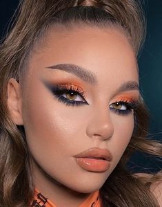 Orange Makeup Ideas, Simple Halloween Makeup Looks, Orange Eye Makeup, Maquillage On Fleek, Orange Eyeshadow, Orange Makeup, Prom Eye Makeup, Bright Makeup