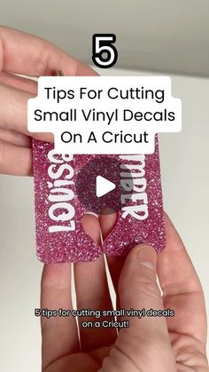 someone holding up a small card with the words tips for cutting small vinyl decals on a cricut