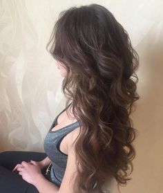 2b Haircuts Long, Wavy Down Hairstyles, Haircut For Long Thick Wavy Hair, Long Layers On Curly Hair, Long Loose Curls Hairstyles, 2b Haircut Long, 2a Wavy Hair, Long Layered Wavy Hair, Volume Perm