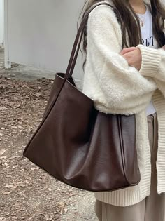 Uni Bag, Bags 2024, Stylish Handbags, Commuter Bag, Brown Leather Shoulder Bag, Stylish Shoulder Bag, Underarm Bag