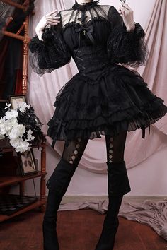 Swag Clothes, Black Tube Top, Gothic Cross, Lolita Outfits, Outfits Dress, Dream Outfits, Black Tube, Dark Outfits, Gothic Outfits