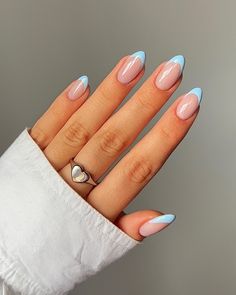 Simple Spring Nails, April Nails, Cute Spring Nails, Striped Nails, Spring Nail Art, Pastel Nails, Spring Nail, Nail Designs Spring, Floral Nails