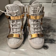 Only Worn Once. With Original Box. Wedged Sneakers, White Platform Sneakers, Zanotti Shoes, Giuseppe Zanotti Shoes, Wedge Sneakers, Platform Sneakers, Sneakers For Sale, Giuseppe Zanotti, Winter Boot