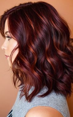 Brunettes, elevate your look with a rich dark cherry hair color. Discover how this shade can enhance your natural beauty and add a touch of sophistication. Cherry Red Hair Color, Fall Red Hair, Red Hair Color Ideas, Dark Fall Hair, Cherry Red Hair, Honey Brown Hair