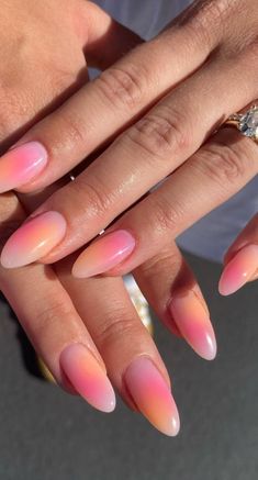 Aura nails are the latest trend taking over, adding a dreamy and ethereal touch to your style. You might know them as blush or airbrush nails, but no matter what you call them, they’re all about creating that diffused color gradient on your fingernails for an effortlessly stylish look. Your nail tech will use either...Read the Post Middle Ombre Nails, Idee Nails Summer, Simple Summer Nails 2024 Almond, Nails Inspiration 2024, Summer Nails 24, Nails Inspo Summer 2024, Ongles Nail Art, Nails For Summer 2024, Crome Pink Nail