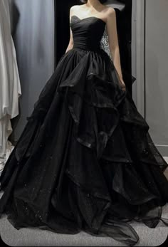 Prom Dress Black, Strapless Evening Dress, A Line Prom Dress, Prom Dress Ideas, Black Prom Dress, Black Prom