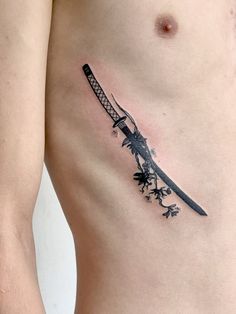 Dragon Bicep Tattoo, Chest Tattoo Sketches, Ephemeral Tattoo, Tatuaje Trash Polka, Skull Hand Tattoo, Small Chest Tattoos, Simple Tattoos For Guys, Samurai Tattoo Design, Simple Tattoo Designs