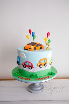 Lamborghini Cake, 2nd Birthday Cake Boy, Giraffe Birthday Cakes, Construction Birthday Cake, Toddler Birthday Cakes, Cars Theme Cake, Most Luxurious Car, Rolls Royce Car, Second Birthday Cakes