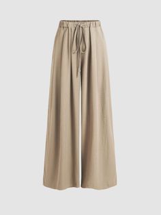 Floral Wide Leg Trousers, Oversized Clothing, Oversized Outfit, Satin Trousers, Casual Wide Leg Pants, Clothing Details, Oversized Style, Jumpsuit Trousers, Pleated Pants