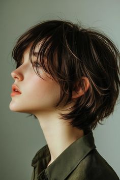 short hairstyles, effortless layers, captivating Chin Bob With Bangs, Chin Length Layered Bob With Curtain Bangs, Chin Bangs With Layers Medium Hair, Chin Length Pixie Haircut, Long Layers With Chin Length Curtain Bangs, Chin Length Wavy Hair With Layers, Layered Chin Length Bob, Short Hairstyles With Layers, Shoulder Length Hair Curtain Bangs