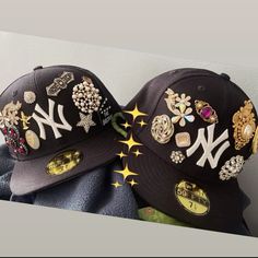 Custom Fitted Hats, Swag Hats, Dope Hats, Creative Clothes, Custom Caps, Girly Accessories, Dope Fashion, New Era Cap, Cute Hats