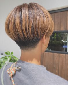 Spiral Perm Long Hair, Fine Hair Cuts, Pretty Short Hair, Low Maintenance Short Haircut, Miyakojima, Really Short Hair, Short Hair Pixie Cuts