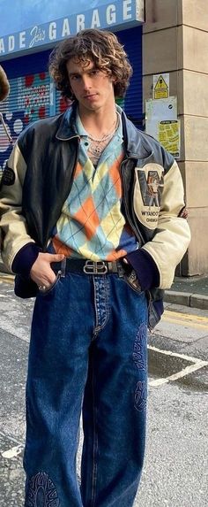 90s New York Mens Fashion, 1990s Fashion 90s Style Men, 70s Male Outfits, Mens Graphic Tee Outfit, 00s Mens Fashion, 2000s Male Fashion, 2000s Fashion Outfits Men, 60s Mens Fashion, 70s Leather Jacket