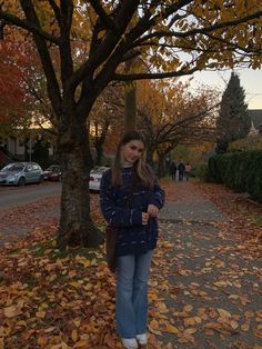 Apple Picking Outfit Fall Casual, Downtown Fits, Cosy Fall, Apple Picking Outfit, Stile Blair Waldorf, Adrette Outfits, Thanksgiving Outfit Ideas, What To Wear Fall, Fest Outfits