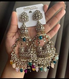 Big Jhumka Earrings, Desi Jewellery, Indian Fits, Indian Things, Desi Jewelry, Wedding Jewellery Designs, Barbie Drawing, Indian Accessories