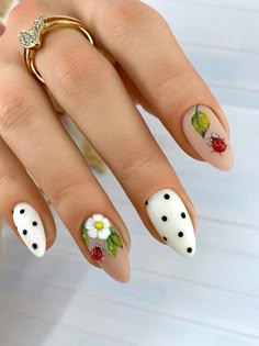 >See more from my store: https://dianenailsarts.etsy.com >Click for more similar designs: https://www.etsy.com/your/shops/me/tools/listings/section:42047408 Buy a Sizing Kit: https://www.etsy.com/your/shops/me/tools/listings/section:42836048 Each set Includes : 10 Nails piece set Nail adhesive Tabs Nail Glue  Mini nail buffer  Cuticle stick pusher  Alcohol Wipe Shape in Photo: Almond Medium/ Matte Finish All sets are custom made  to your order. Our Press on Nails are made with high quality Gel P Marigold Flower Nail Art, Bug Nails, Ladybug Nails, Nails Sets, Mint Green Nails, Pink Nail Art Designs, Simple Spring Nails, Easter Nail Designs, Green Nail Designs