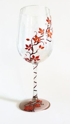 Thanksgiving Decor Hand Painted Wine Glass by LKCustomCreations Color Leaves, Hand Painted Glassware, Decorated Wine Glasses, Pretty Nature, Hand Painted Glasses, Glass Painting Designs, Wine Glass Crafts