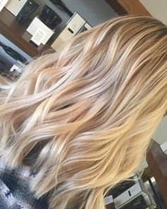 Cute Blonde Hair, Platinum Blonde Balayage, Blonde Shades, Big Blonde Hair, Going Blonde, Color Rubio, Blond Balayage, Balayage Blonde, Honey Blonde Hair