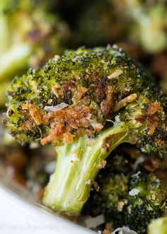 the broccoli florets are seasoned with seasonings and other things to eat