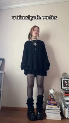 Simple Goth Outfit, Goth Outfits Casual, Whimsigoth Outfits, Grunge Outfits Winter, Casual Goth, Alt Outfits, Swaggy Outfits, Hippie Outfits, Alternative Outfits