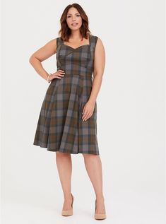 Outlander Tartan Wrap Bodice Swing Dress, OUTLANDER TARTAN Outlander Tartan, Outlander Clothing, New Street Style, Tan Plaid, Bodice Dress, Dress Images, Torrid Dresses, Brown Dress, Dress With Cardigan