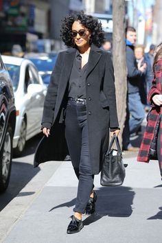 Tracee Ellis Ross Style, Tracee Ellis Ross Fashion, Denim Jeans Outfit, Ellis Ross, Looks Pinterest, Tracee Ellis Ross, Outfit Jeans, Retro Mode, Black Women Fashion