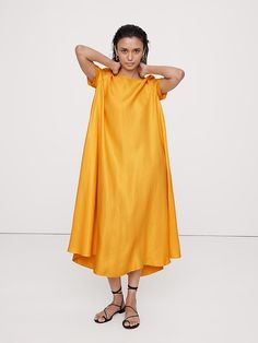 Aurelia Viscose-Hemp Maxi Dress | Banana Republic Viscose Rayon, Style Crush, Wardrobe Style, Banana Republic Dress, Fashion Sewing, Warm Weather, Jumpsuit Dress, Fashion News, Banana Republic